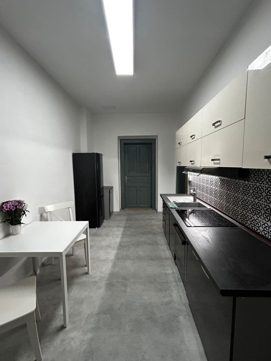 Prenájom bytu 2-izbový 54 m², Bezručova, Děčín, Ústecký kraj Prenájom bytu 2-izbový 54 m², Bezručova, Děčín, Ústecký kraj