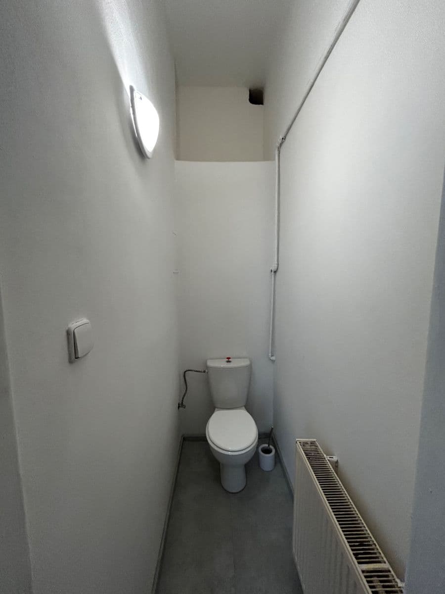 Prenájom bytu 2-izbový 54 m², Bezručova, Děčín, Ústecký kraj Prenájom bytu 2-izbový 54 m², Bezručova, Děčín, Ústecký kraj