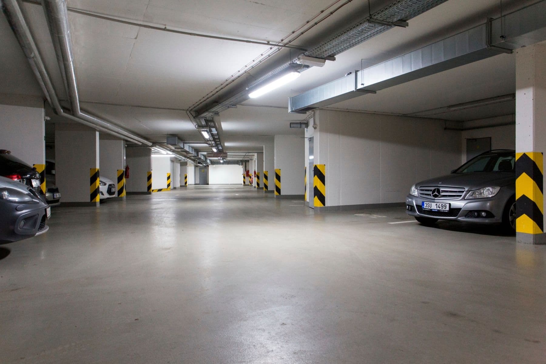 Prenájom bytu 1-izbový 39 m², Pavla Beneše, Praha, Praha Prenájom bytu 1-izbový 39 m², Pavla Beneše, Praha, Praha