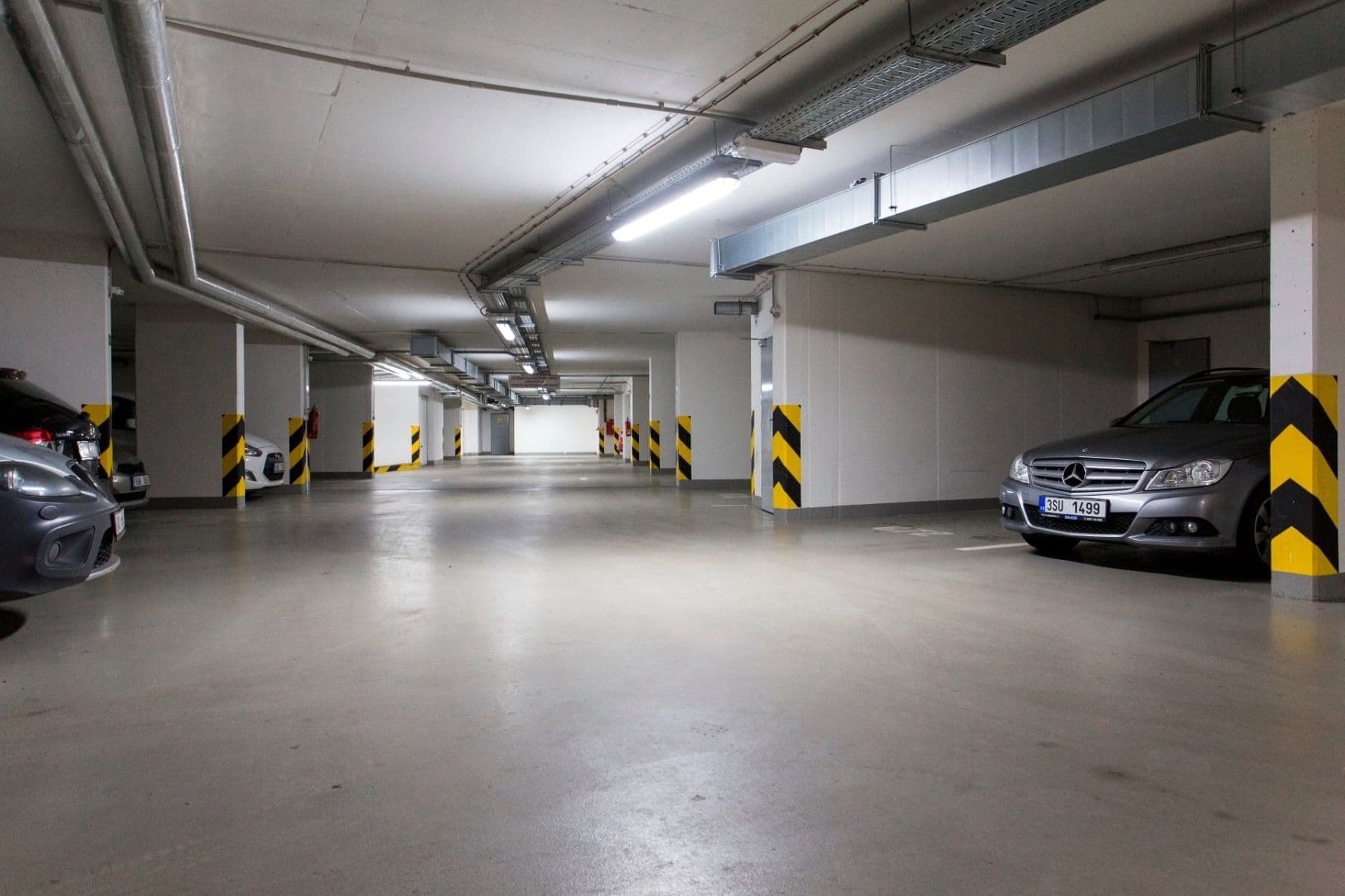 Prenájom bytu 1-izbový 39 m², Pavla Beneše, Praha, Praha Prenájom bytu 1-izbový 39 m², Pavla Beneše, Praha, Praha