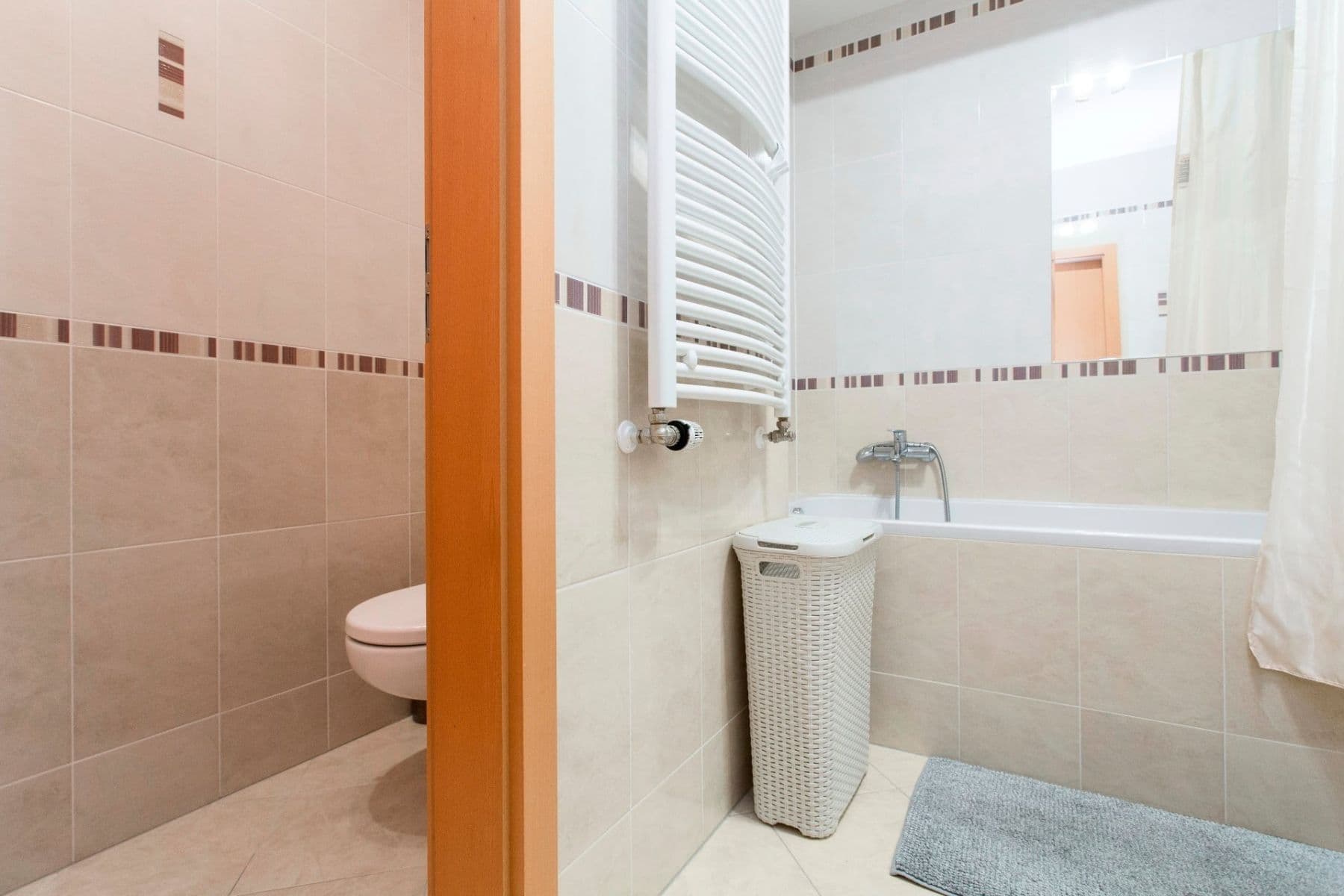 Prenájom bytu 1-izbový 39 m², Pavla Beneše, Praha, Praha Prenájom bytu 1-izbový 39 m², Pavla Beneše, Praha, Praha