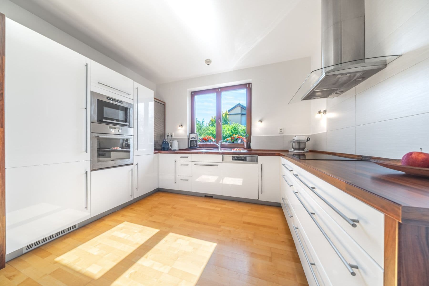 Predaj domu 165 m², pozemok 800 m², K Lesu, Babice, Středočeský kraj Predaj domu 165 m², pozemok 800 m², K Lesu, Babice, Středočeský kraj
