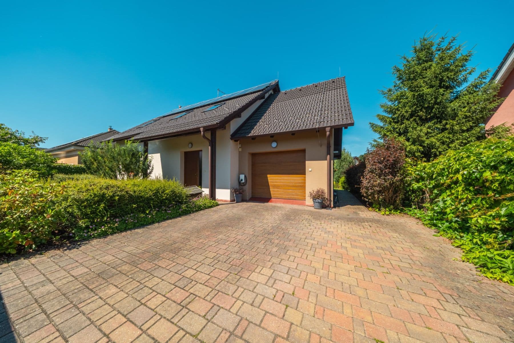 Predaj domu 165 m², pozemok 800 m², K Lesu, Babice, Středočeský kraj Predaj domu 165 m², pozemok 800 m², K Lesu, Babice, Středočeský kraj