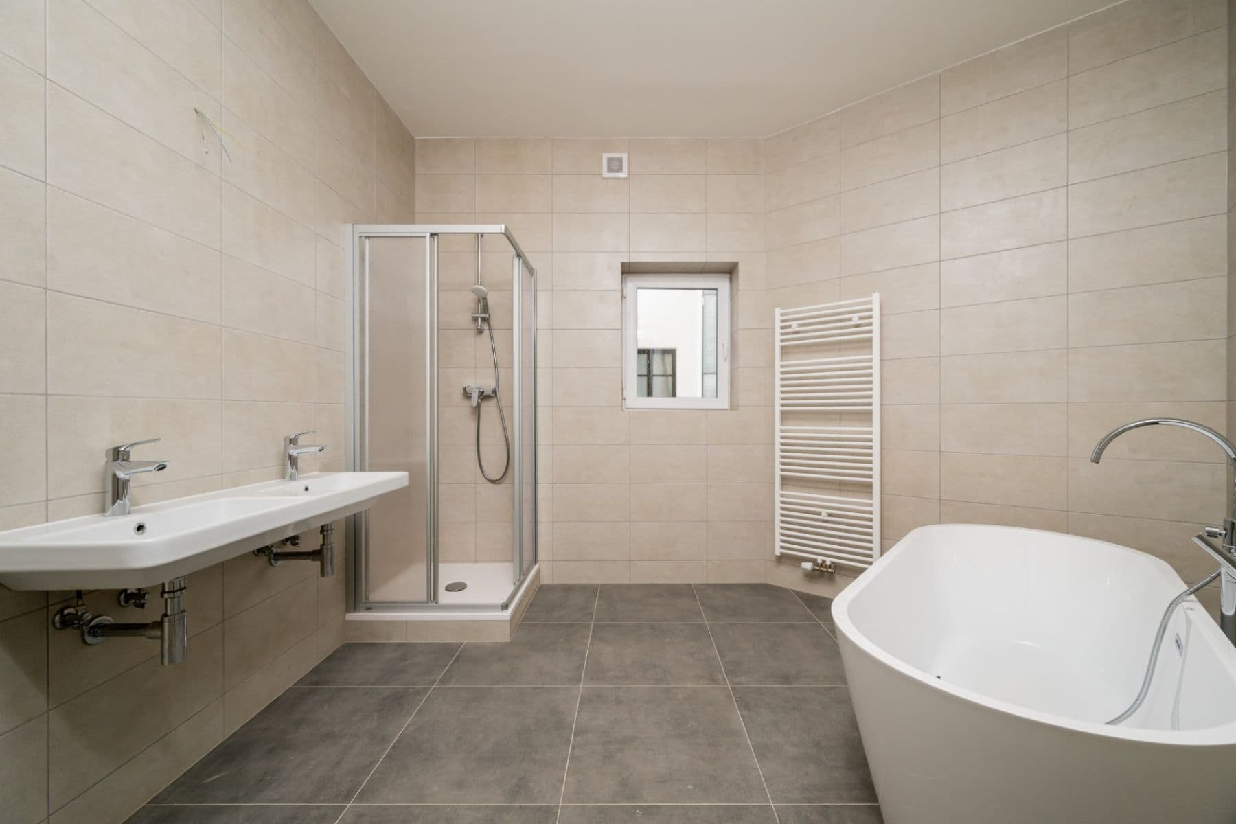Predaj bytu 3-izbový 85 m², Frýdlantská, Liberec, Liberecký kraj Predaj bytu 3-izbový 85 m², Frýdlantská, Liberec, Liberecký kraj