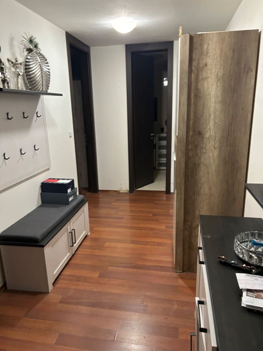 Prenájom bytu 3-izbový 80 m², Pajštúnska, Petržalka, Bratislavský kraj Prenájom bytu 3-izbový 80 m², Pajštúnska, Petržalka, Bratislavský kraj