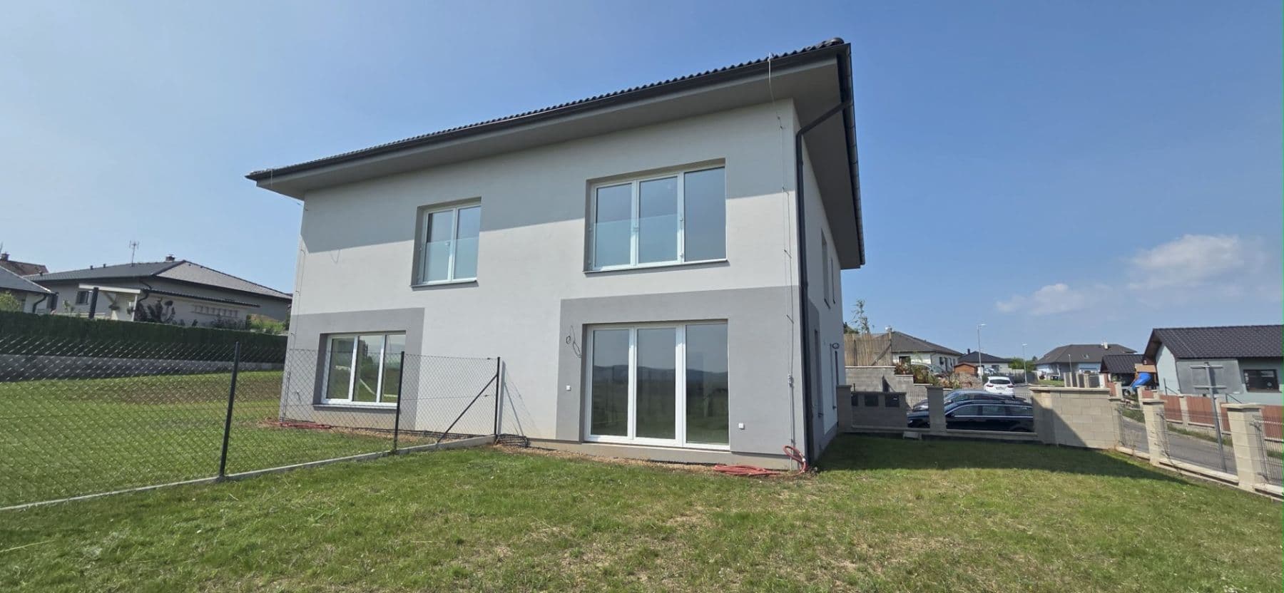 Predaj domu 104 m², pozemek 178 m², K Lomu, Stará Huť, Středočeský kraj Predaj domu 104 m², pozemek 178 m², K Lomu, Stará Huť, Středočeský kraj