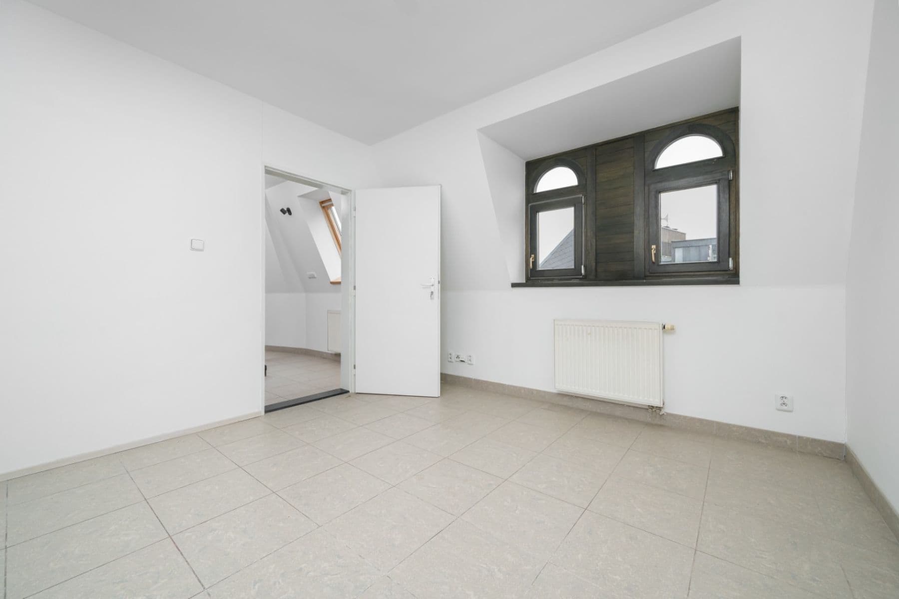 Predaj bytu 4-izbový 109 m², Frýdlantská, Liberec, Liberecký kraj Predaj bytu 4-izbový 109 m², Frýdlantská, Liberec, Liberecký kraj