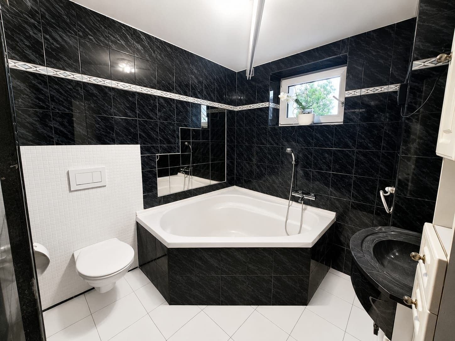 Predaj domu 345 m², pozemek 630 m², Hrnčířská, Lipník nad Bečvou, Olomoucký kraj Predaj domu 345 m², pozemek 630 m², Hrnčířská, Lipník nad Bečvou, Olomoucký kraj