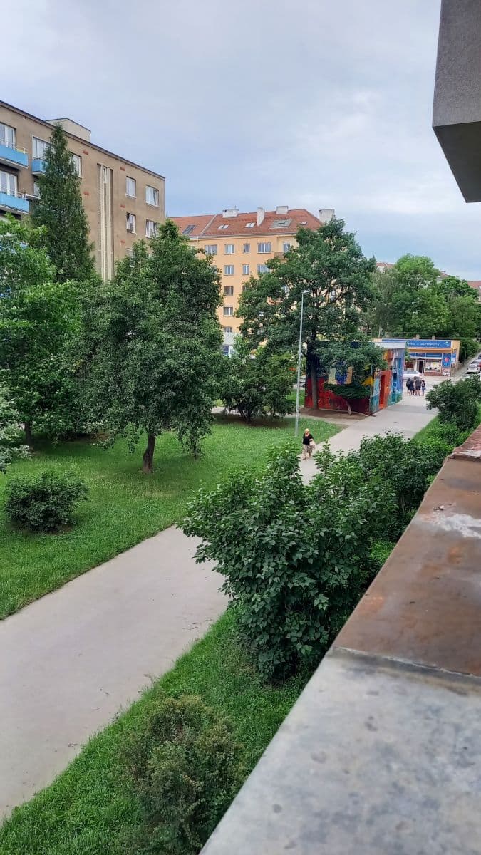 Prenájom bytu 1-izbový 17 m², Jerevanská, Praha, Praha Prenájom bytu 1-izbový 17 m², Jerevanská, Praha, Praha