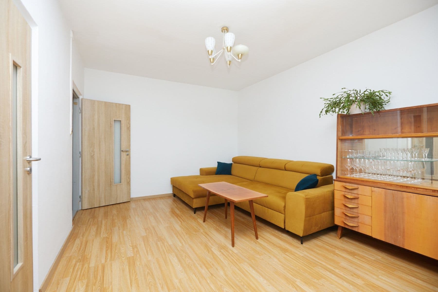 Predaj bytu 3-izbový 66 m², Michalovská, Košice - mestská časť Západ, Košický kraj Predaj bytu 3-izbový 66 m², Michalovská, Košice - mestská časť Západ, Košický kraj