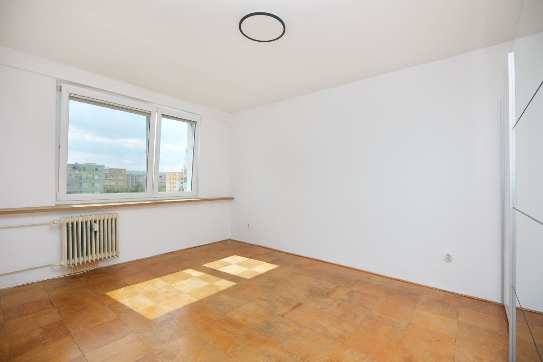 Predaj bytu 3-izbový 66 m², Michalovská, Košice - mestská časť Západ, Košický kraj Predaj bytu 3-izbový 66 m², Michalovská, Košice - mestská časť Západ, Košický kraj