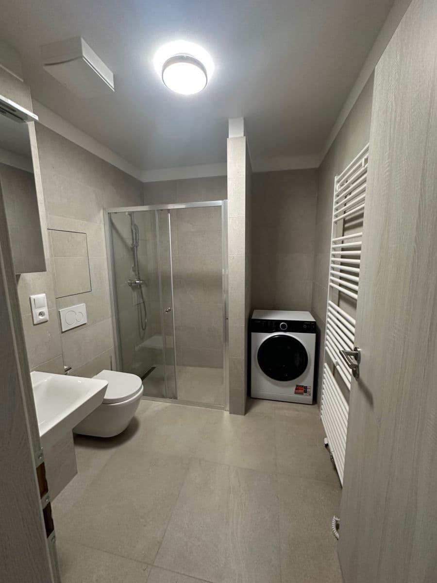Prenájom bytu 2-izbový 64 m², Křižíkova, Brno, Jihomoravský kraj Prenájom bytu 2-izbový 64 m², Křižíkova, Brno, Jihomoravský kraj