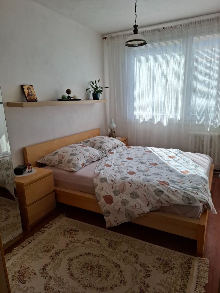 Predaj bytu 3-izbový 68 m², Jílovská, Praha, Praha Predaj bytu 3-izbový 68 m², Jílovská, Praha, Praha