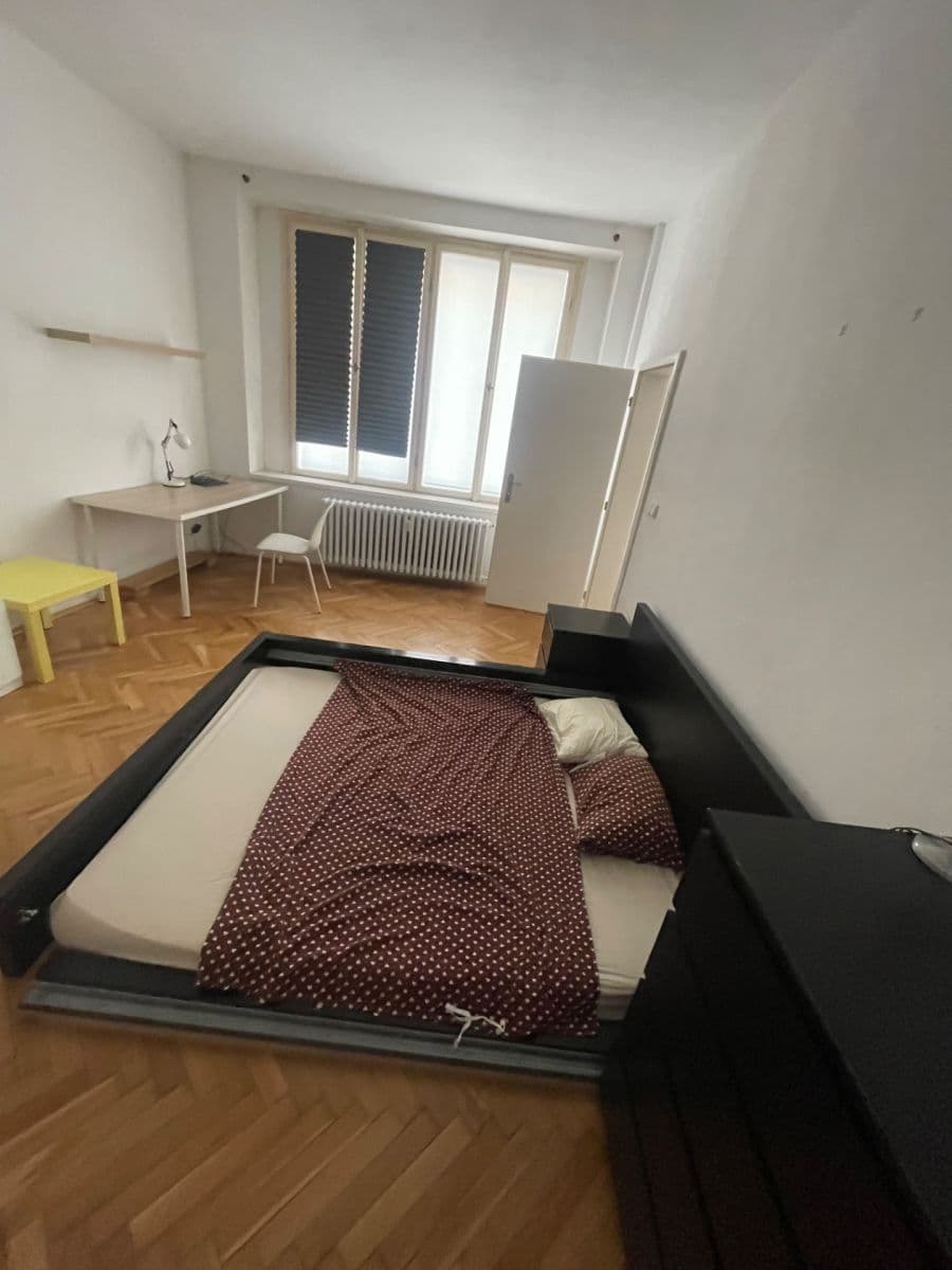 Prenájom bytu 2-izbový 60 m², Plavecká, Praha, Praha Prenájom bytu 2-izbový 60 m², Plavecká, Praha, Praha