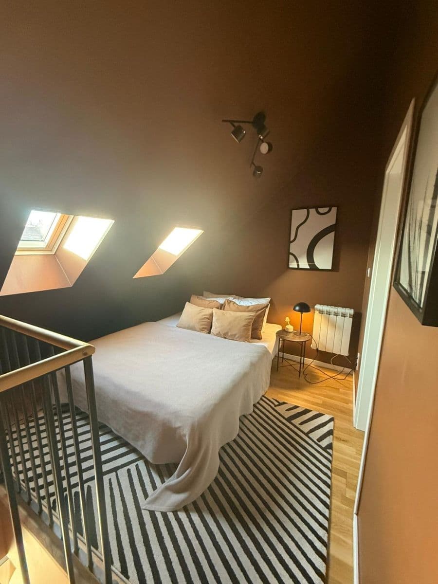 Predaj bytu 2-izbový 83 m², Soukenická, Praha, Praha Predaj bytu 2-izbový 83 m², Soukenická, Praha, Praha
