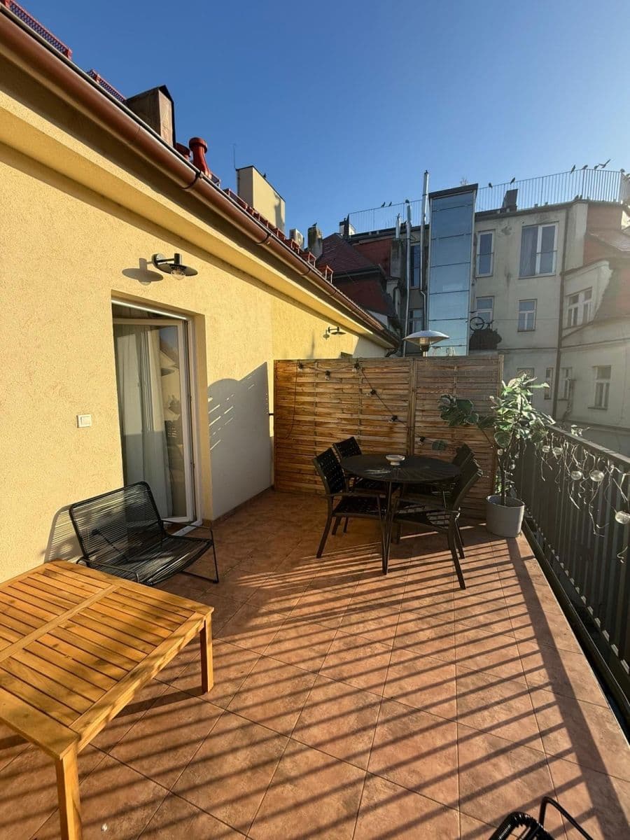 Predaj bytu 2-izbový 83 m², Soukenická, Praha, Praha Predaj bytu 2-izbový 83 m², Soukenická, Praha, Praha