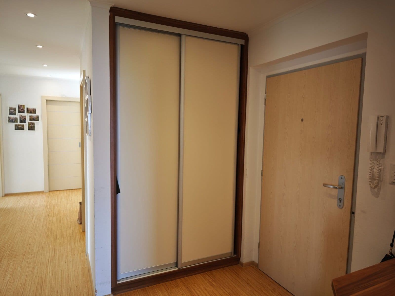 Prenájom bytu 3-izbový 86 m², Nad Smetankou, Praha, Praha Prenájom bytu 3-izbový 86 m², Nad Smetankou, Praha, Praha