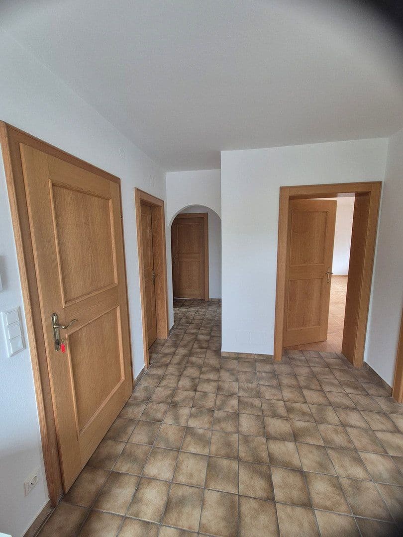 Prenájom bytu 2-izbový 90 m², Bahnhofstraße 6, Seekirchen am Wallersee, Salzbursko Prenájom bytu 2-izbový 90 m², Bahnhofstraße 6, Seekirchen am Wallersee, Salzbursko