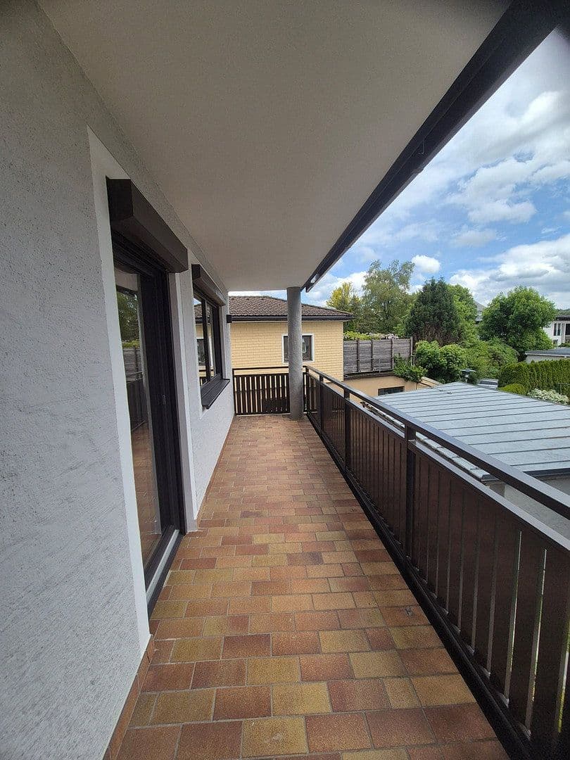 Prenájom bytu 2-izbový 90 m², Bahnhofstraße 6, Seekirchen am Wallersee, Salzbursko Prenájom bytu 2-izbový 90 m², Bahnhofstraße 6, Seekirchen am Wallersee, Salzbursko