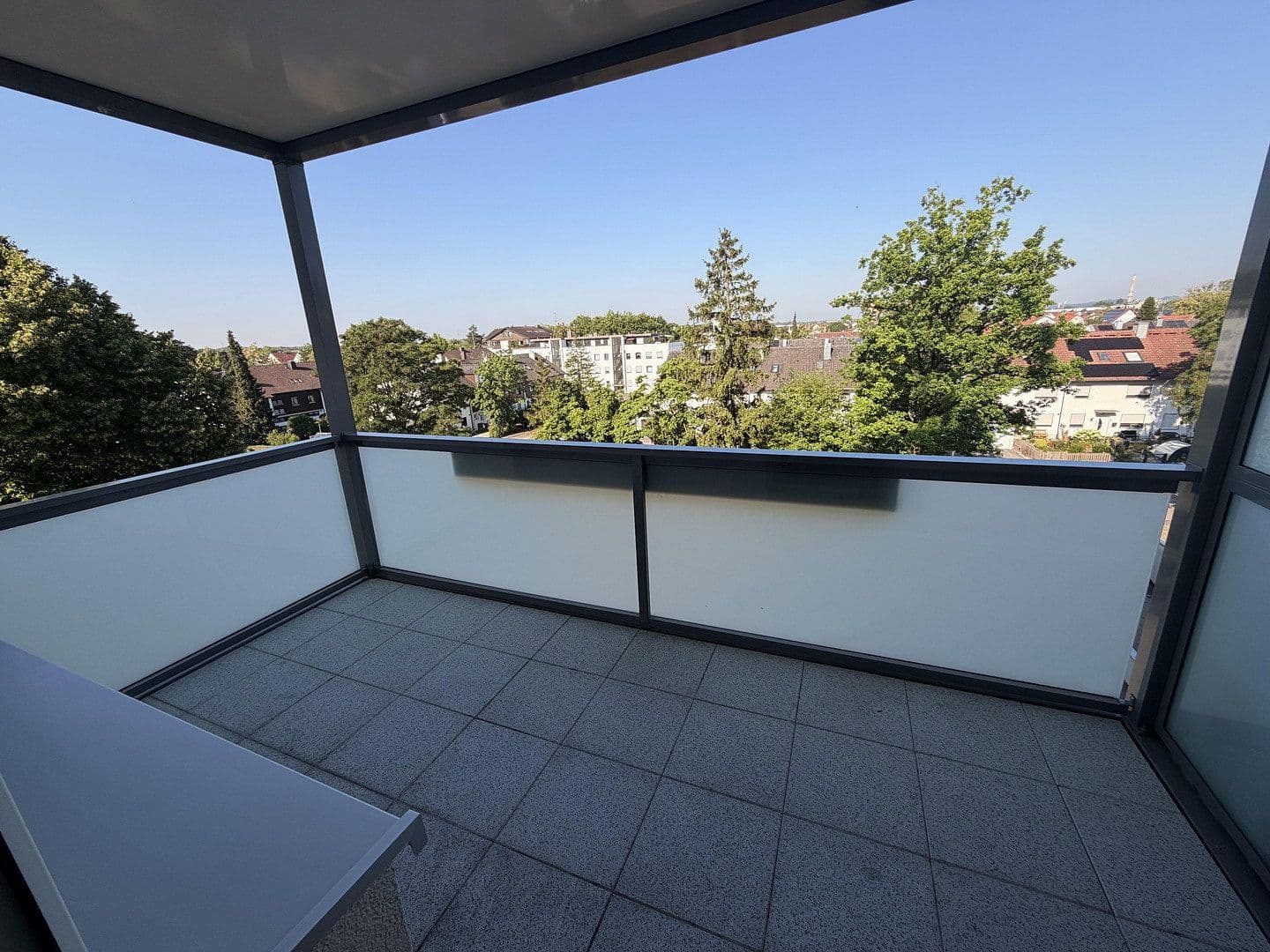 Prenájom bytu 1-izbový 41 m², Max Planck Str. 13, Neufahr bei Freising, Bavorsko Prenájom bytu 1-izbový 41 m², Max Planck Str. 13, Neufahr bei Freising, Bavorsko