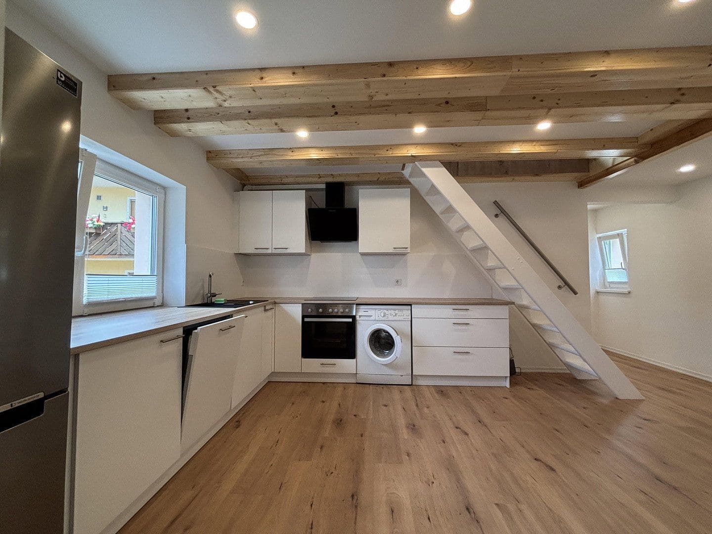 Predaj domu 135 m², pozemek 89 m², Großenbucher Weg 6, Igensdorf, Bavorsko Predaj domu 135 m², pozemek 89 m², Großenbucher Weg 6, Igensdorf, Bavorsko
