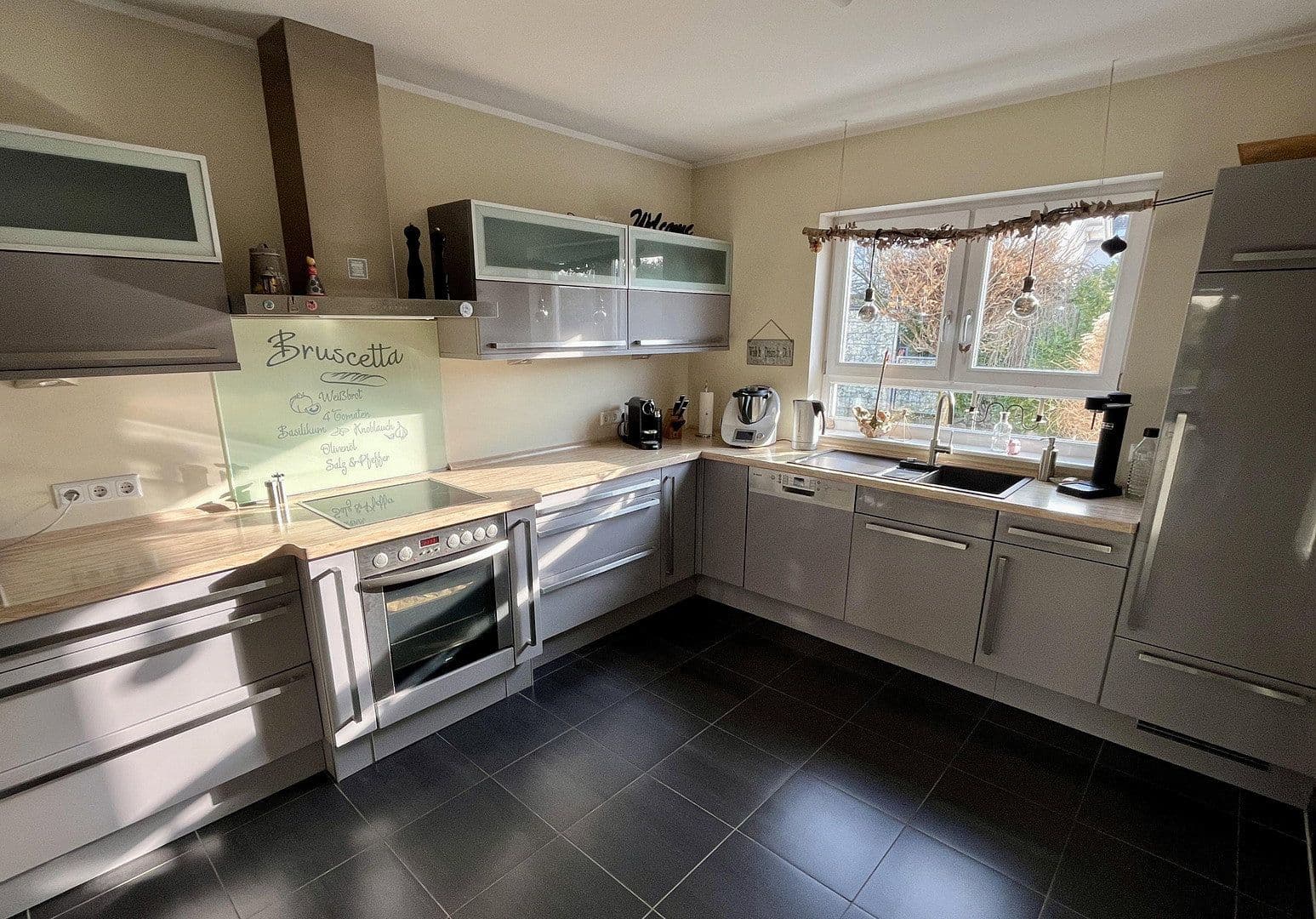 Predaj domu 175 m², pozemek 532 m², Hennef (Sieg), Severné Porýnie - Westfálsko Predaj domu 175 m², pozemek 532 m², Hennef (Sieg), Severné Porýnie - Westfálsko
