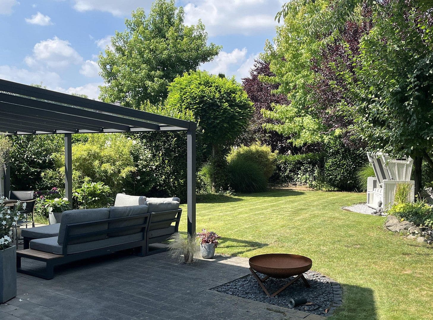 Predaj domu 175 m², pozemek 532 m², Hennef (Sieg), Severné Porýnie - Westfálsko Predaj domu 175 m², pozemek 532 m², Hennef (Sieg), Severné Porýnie - Westfálsko
