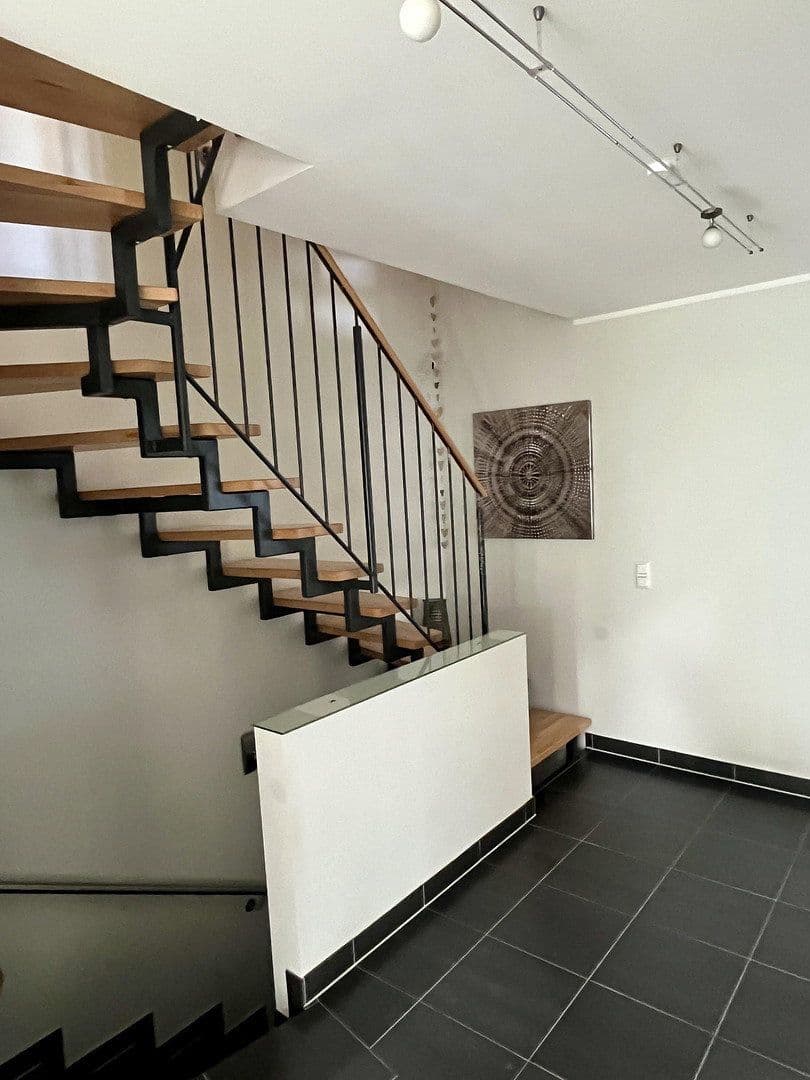 Predaj domu 175 m², pozemek 532 m², Hennef (Sieg), Severné Porýnie - Westfálsko Predaj domu 175 m², pozemek 532 m², Hennef (Sieg), Severné Porýnie - Westfálsko