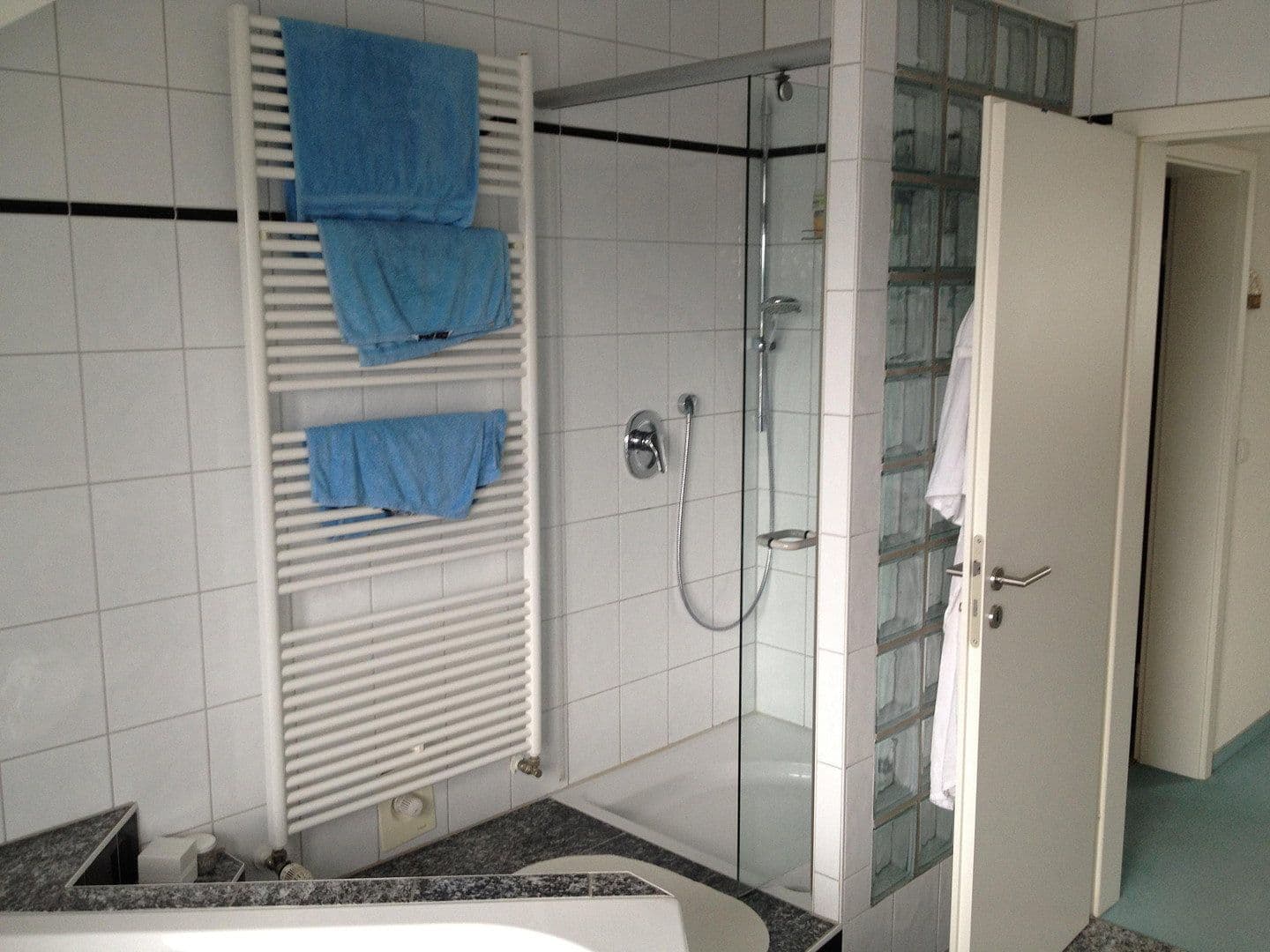 Predaj domu 225 m², pozemek 675 m², Stockach, Bádensko-Wurttembersko Predaj domu 225 m², pozemek 675 m², Stockach, Bádensko-Wurttembersko