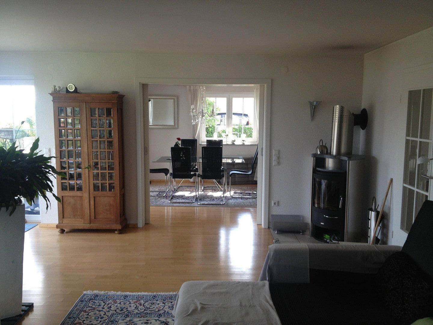 Predaj domu 225 m², pozemek 675 m², Stockach, Bádensko-Wurttembersko Predaj domu 225 m², pozemek 675 m², Stockach, Bádensko-Wurttembersko