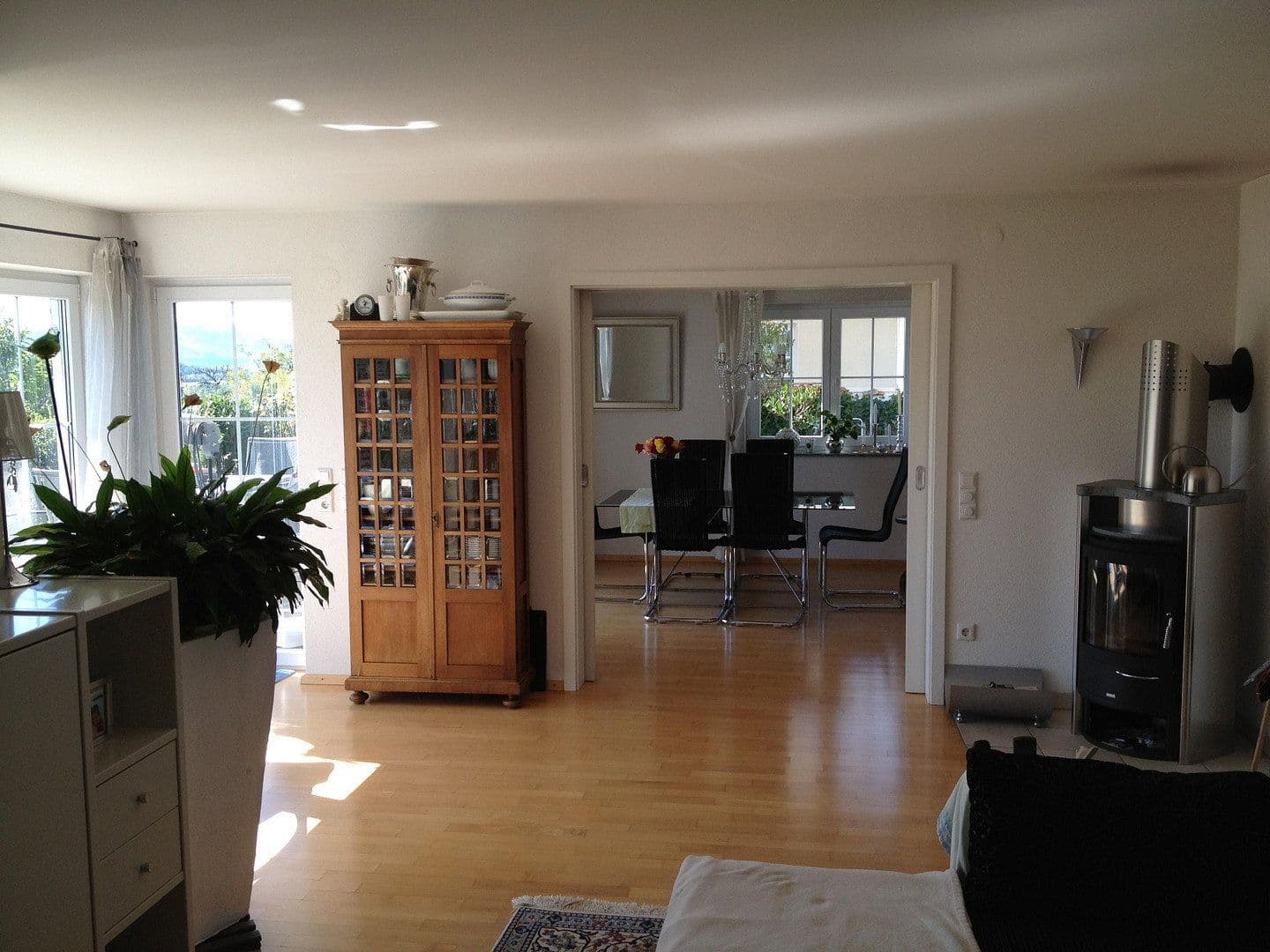 Predaj domu 225 m², pozemek 675 m², Stockach, Bádensko-Wurttembersko Predaj domu 225 m², pozemek 675 m², Stockach, Bádensko-Wurttembersko