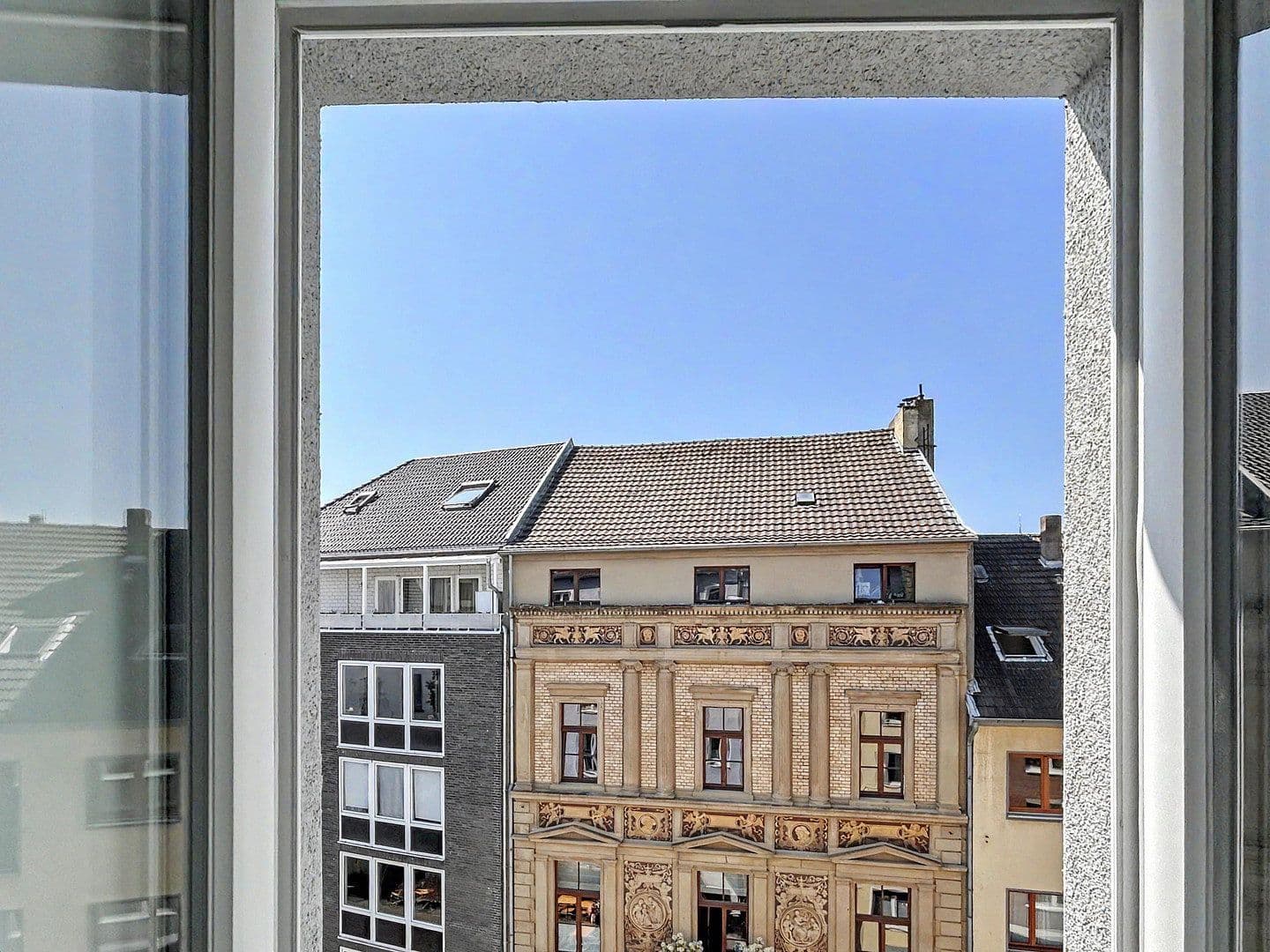 Prenájom bytu 2-izbový 40 m², Köln, Severné Porýnie - Westfálsko Prenájom bytu 2-izbový 40 m², Köln, Severné Porýnie - Westfálsko