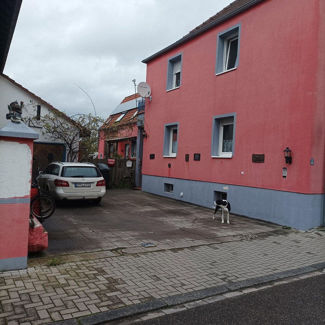 Predaj domu 236 m², pozemek 980 m², Sandstr. 21, Römerberg, Porýnie-Falcko Predaj domu 236 m², pozemek 980 m², Sandstr. 21, Römerberg, Porýnie-Falcko