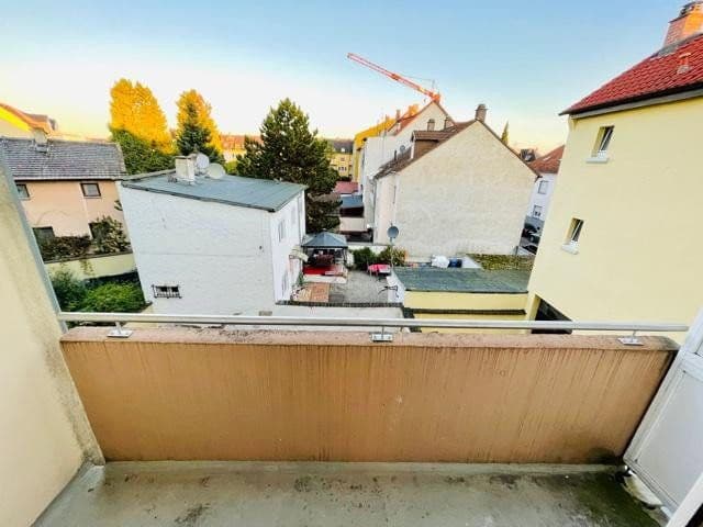 Prenájom bytu 2-izbový 50 m², Rheinfeldstraße 32, Ludwigshafen am Rhein, Porýnie-Falcko Prenájom bytu 2-izbový 50 m², Rheinfeldstraße 32, Ludwigshafen am Rhein, Porýnie-Falcko