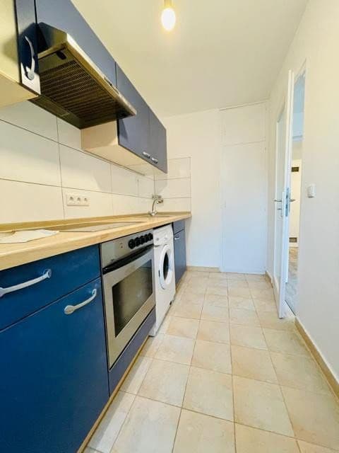 Prenájom bytu 2-izbový 50 m², Rheinfeldstraße 32, Ludwigshafen am Rhein, Porýnie-Falcko Prenájom bytu 2-izbový 50 m², Rheinfeldstraße 32, Ludwigshafen am Rhein, Porýnie-Falcko