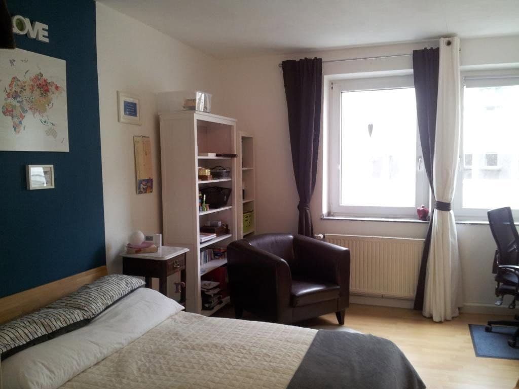 Prenájom bytu 2-izbový 53 m², Arnoldsstraße 11, Köln, Severné Porýnie - Westfálsko Prenájom bytu 2-izbový 53 m², Arnoldsstraße 11, Köln, Severné Porýnie - Westfálsko