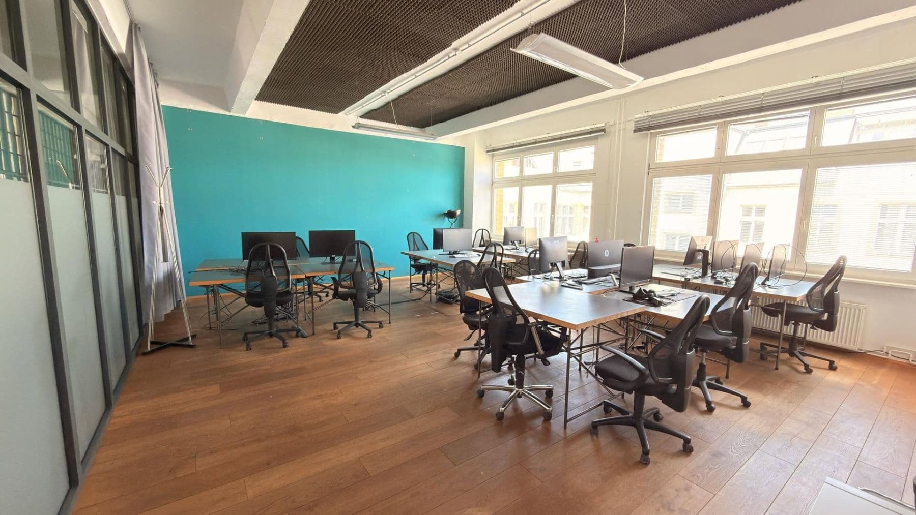 Prenájom kancelárie 501 m², Berlin, Berlín Prenájom kancelárie 501 m², Berlin, Berlín