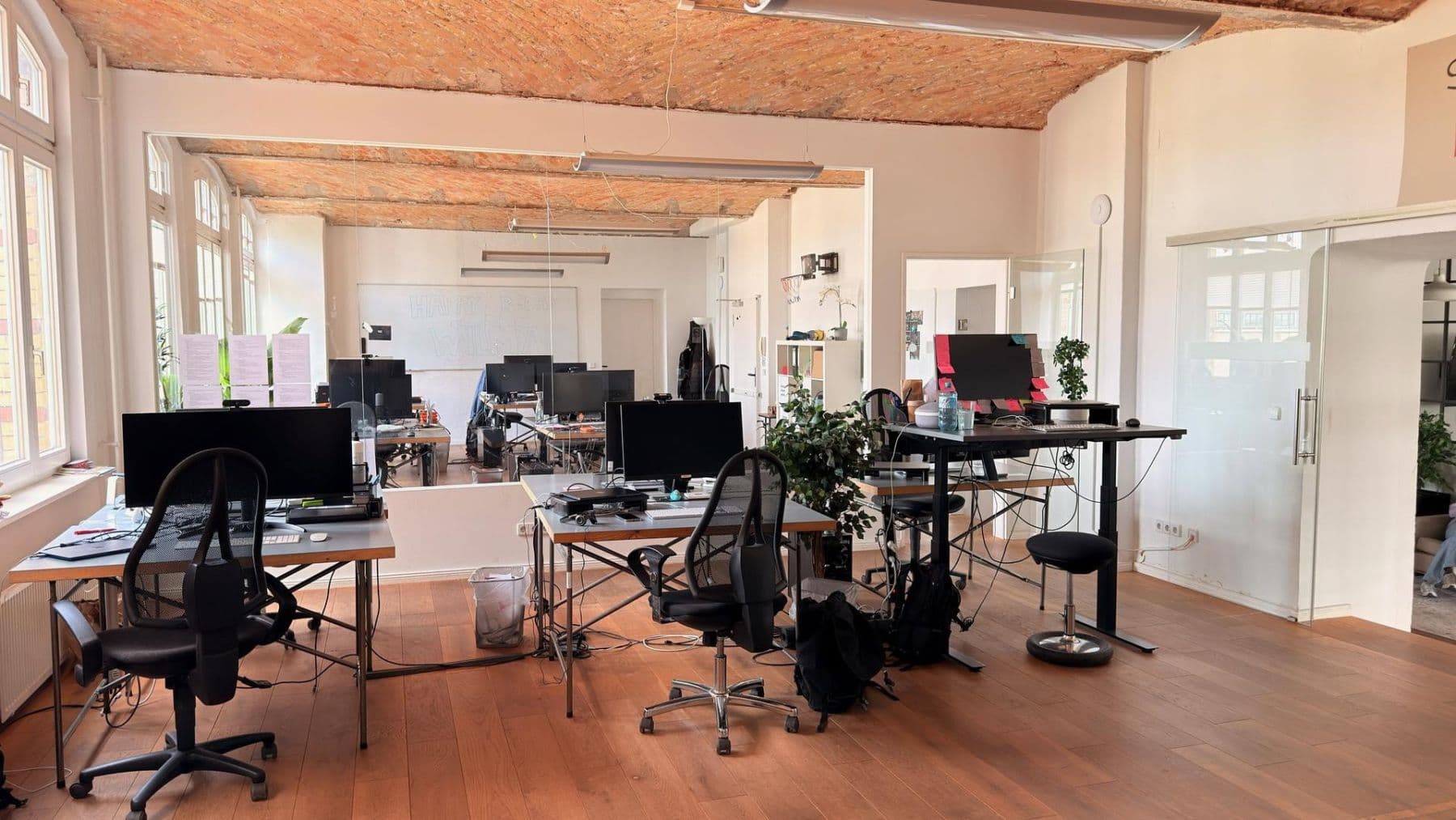 Prenájom kancelárie 501 m², Berlin, Berlín Prenájom kancelárie 501 m², Berlin, Berlín