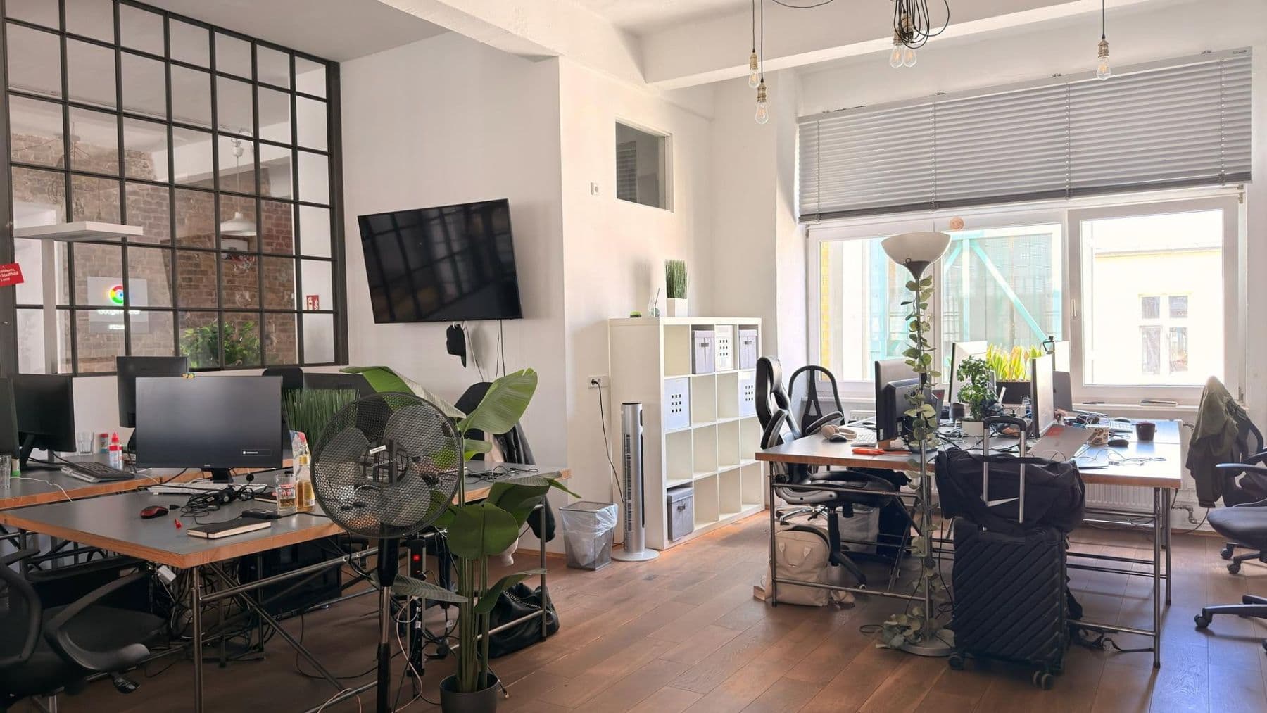 Prenájom kancelárie 501 m², Berlin, Berlín Prenájom kancelárie 501 m², Berlin, Berlín