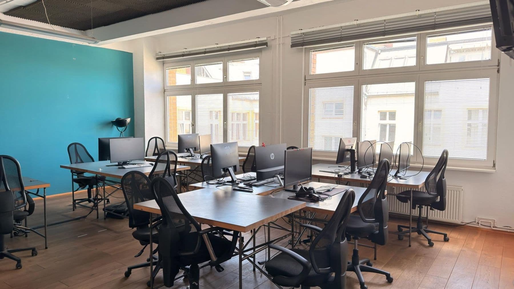 Prenájom kancelárie 501 m², Berlin, Berlín Prenájom kancelárie 501 m², Berlin, Berlín