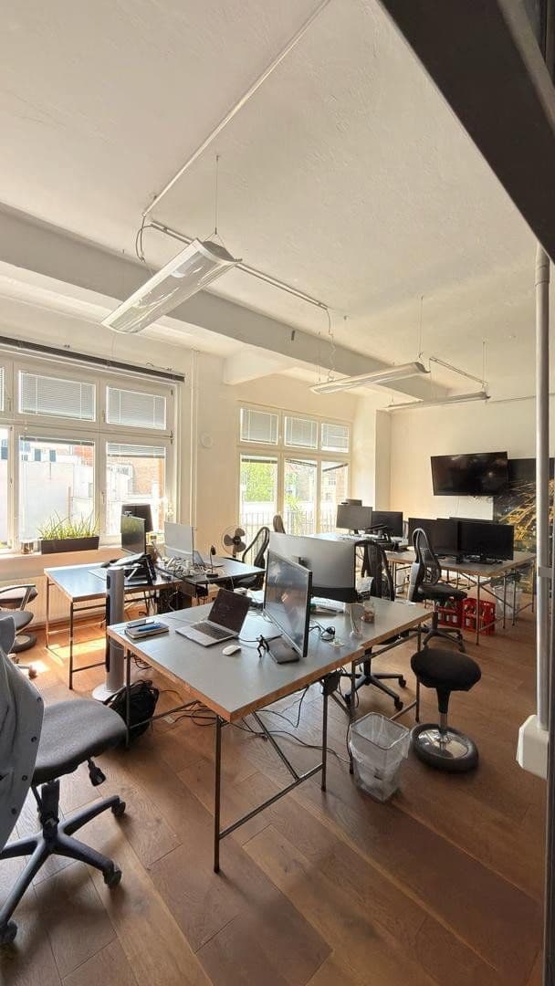 Prenájom kancelárie 501 m², Berlin, Berlín Prenájom kancelárie 501 m², Berlin, Berlín