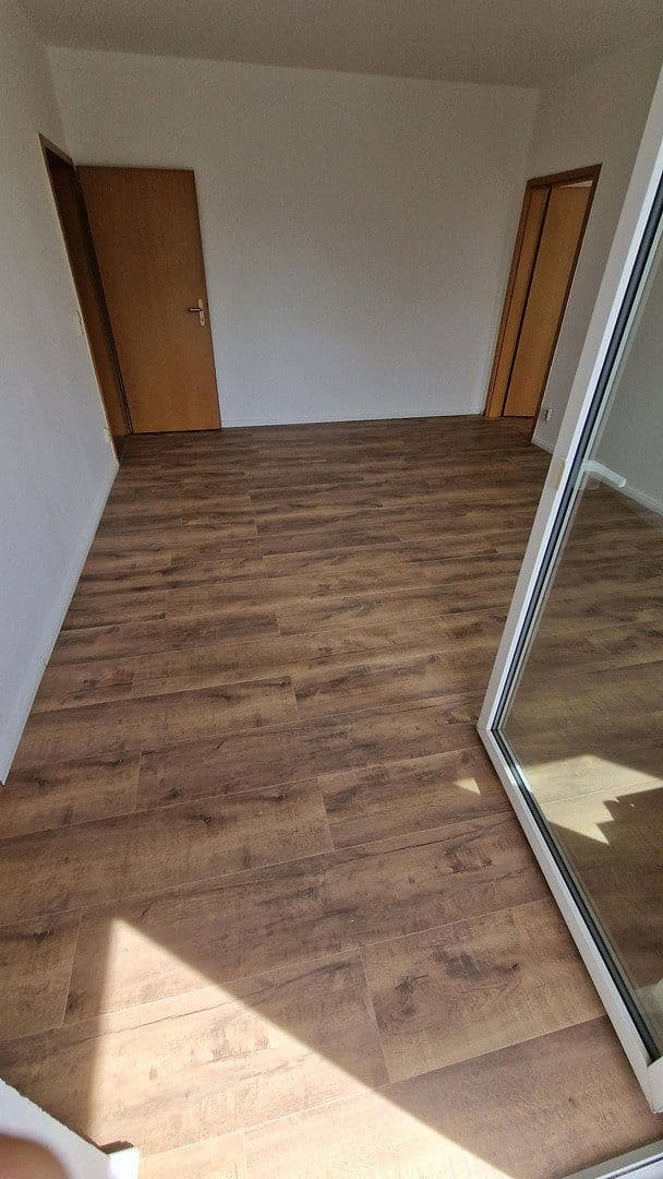 Prenájom bytu 2-izbový 49 m², Braunschweigerstr. 74, Magdeburg, Sasko-Anhaltsko Prenájom bytu 2-izbový 49 m², Braunschweigerstr. 74, Magdeburg, Sasko-Anhaltsko