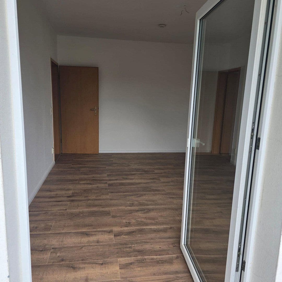 Prenájom bytu 2-izbový 49 m², Braunschweigerstr. 74, Magdeburg, Sasko-Anhaltsko Prenájom bytu 2-izbový 49 m², Braunschweigerstr. 74, Magdeburg, Sasko-Anhaltsko