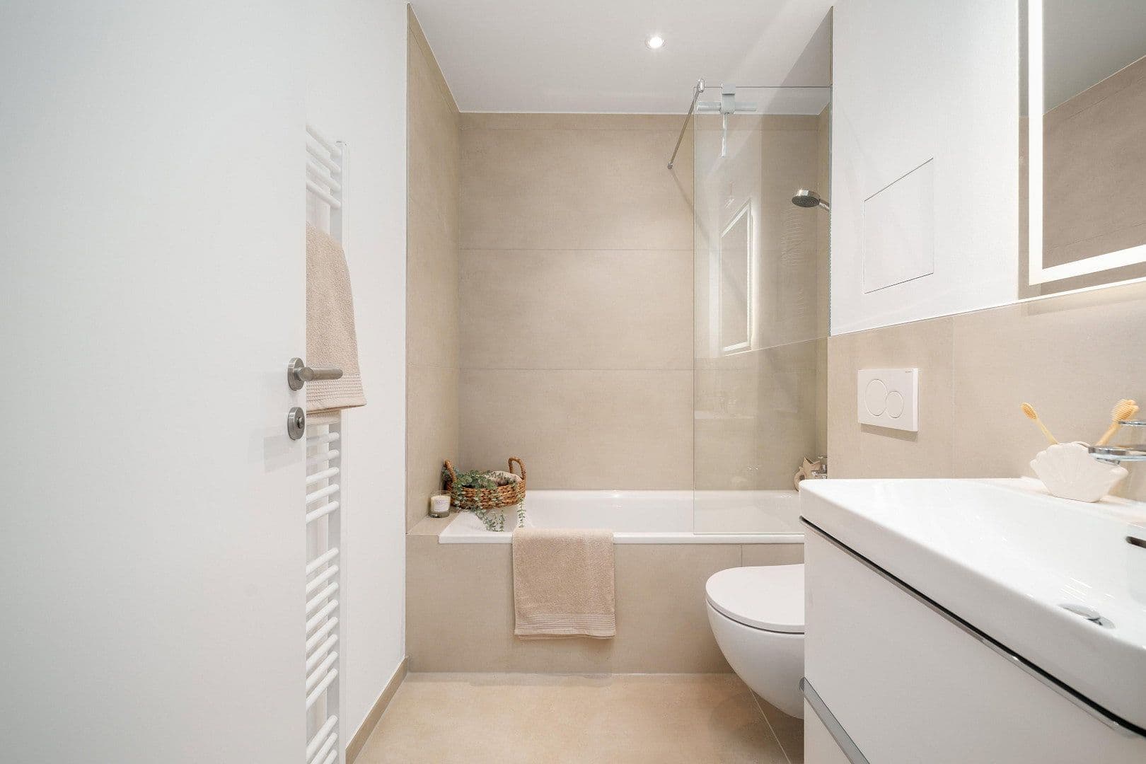 Predaj bytu 3-izbový 67 m², München, Bavorsko Predaj bytu 3-izbový 67 m², München, Bavorsko