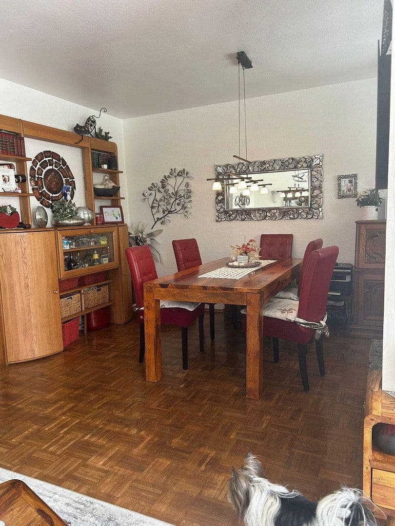 Predaj domu 94 m², pozemek 464 m², Köln, Severné Porýnie - Westfálsko Predaj domu 94 m², pozemek 464 m², Köln, Severné Porýnie - Westfálsko