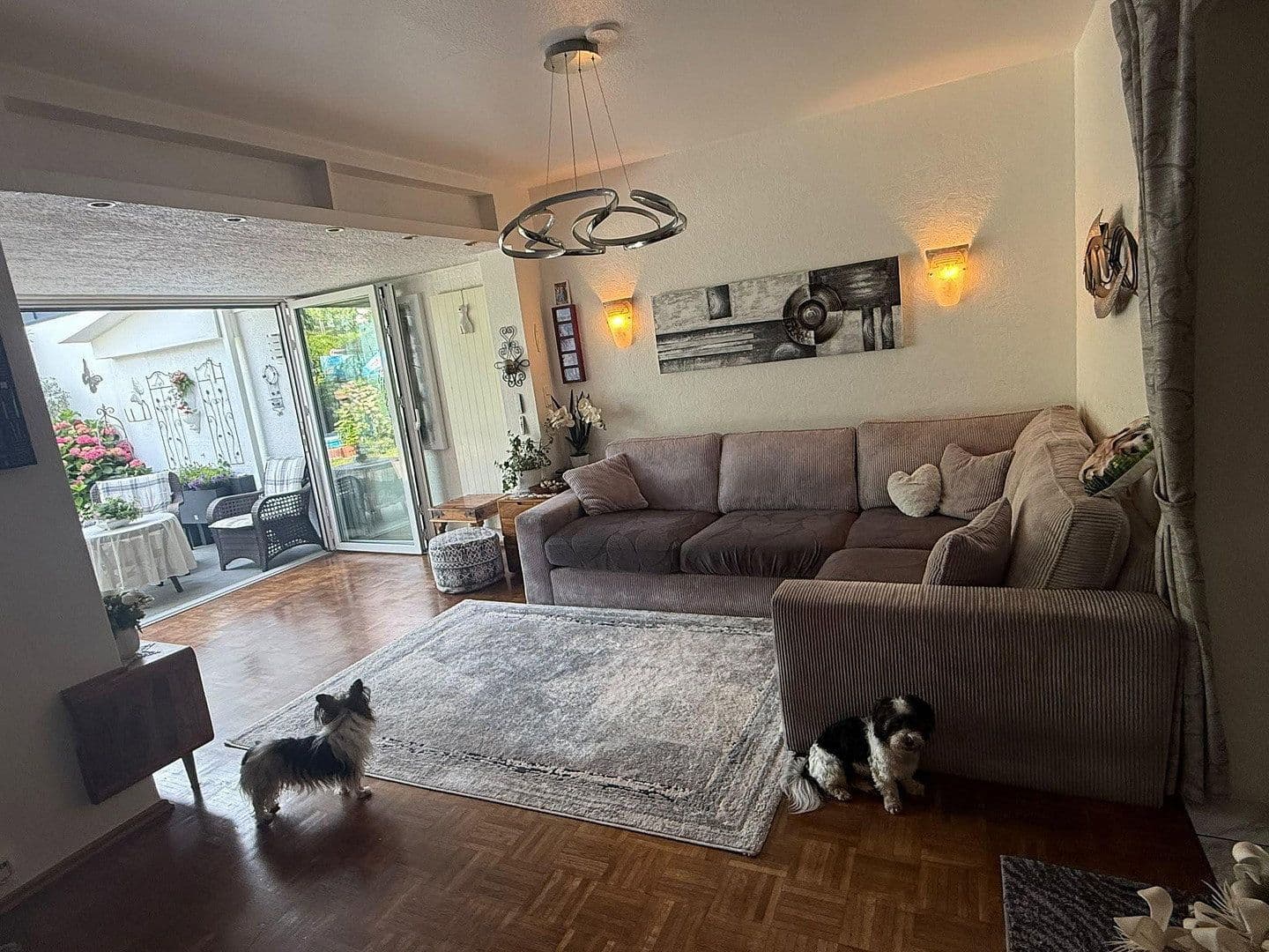 Predaj domu 94 m², pozemek 464 m², Köln, Severné Porýnie - Westfálsko Predaj domu 94 m², pozemek 464 m², Köln, Severné Porýnie - Westfálsko