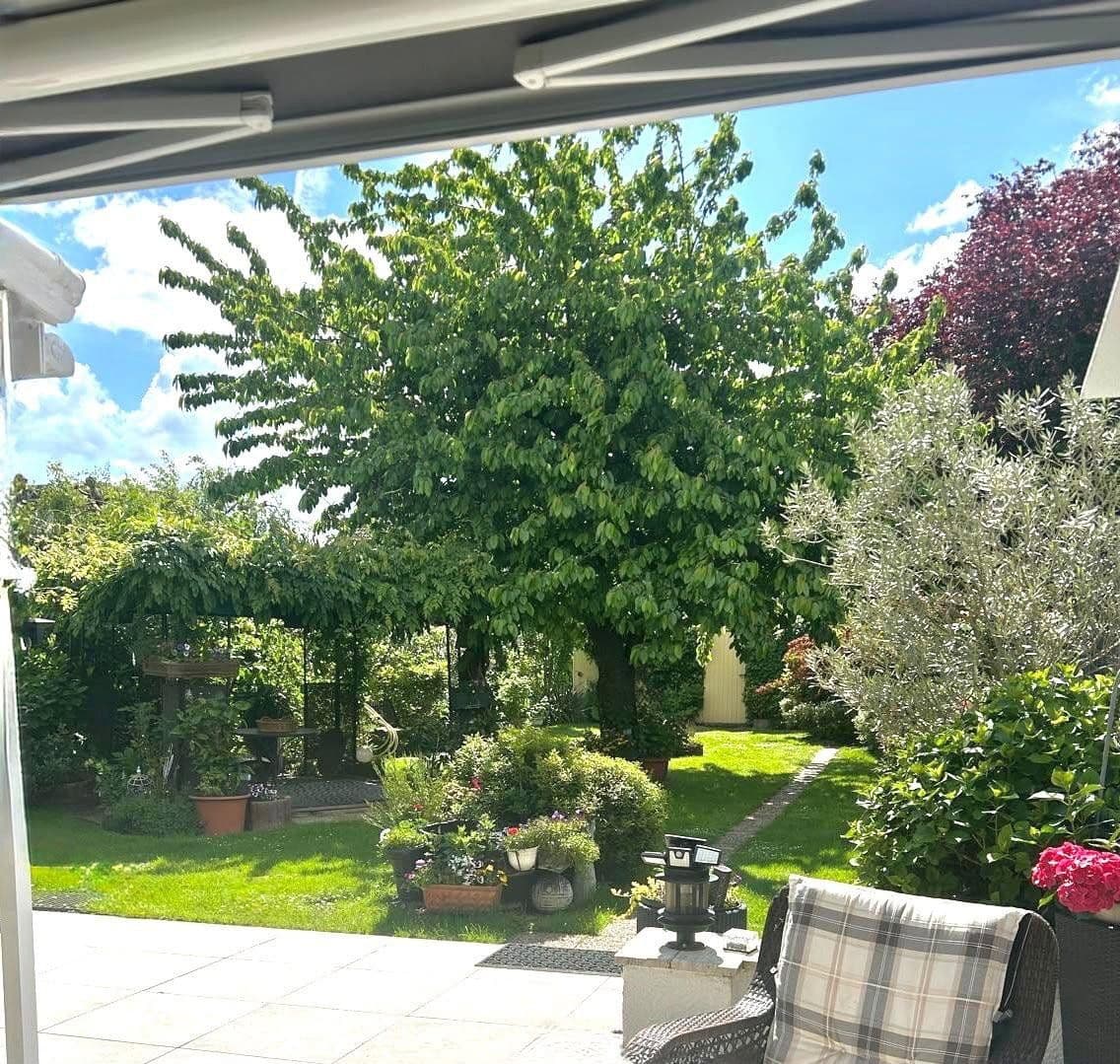 Predaj domu 94 m², pozemek 464 m², Köln, Severné Porýnie - Westfálsko Predaj domu 94 m², pozemek 464 m², Köln, Severné Porýnie - Westfálsko