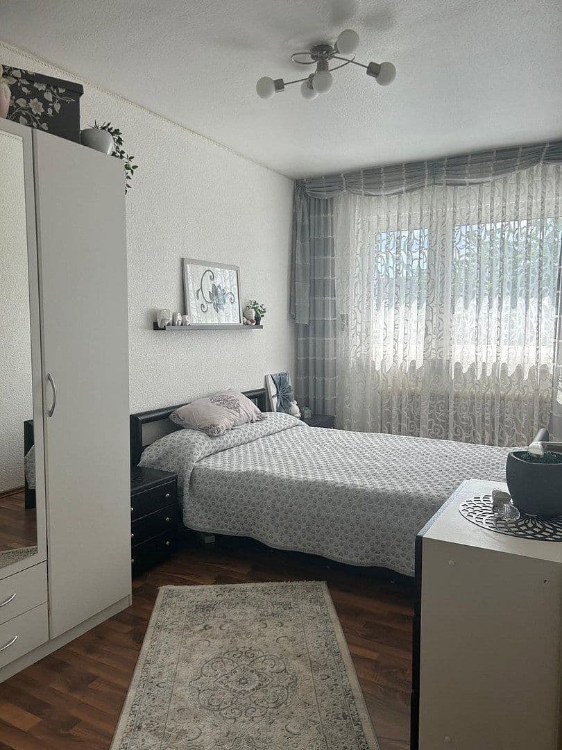Predaj domu 94 m², pozemek 464 m², Köln, Severné Porýnie - Westfálsko Predaj domu 94 m², pozemek 464 m², Köln, Severné Porýnie - Westfálsko