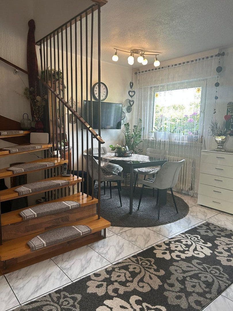 Predaj domu 94 m², pozemek 464 m², Köln, Severné Porýnie - Westfálsko Predaj domu 94 m², pozemek 464 m², Köln, Severné Porýnie - Westfálsko
