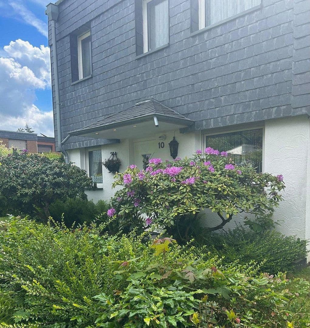 Predaj domu 94 m², pozemek 464 m², Köln, Severné Porýnie - Westfálsko Predaj domu 94 m², pozemek 464 m², Köln, Severné Porýnie - Westfálsko